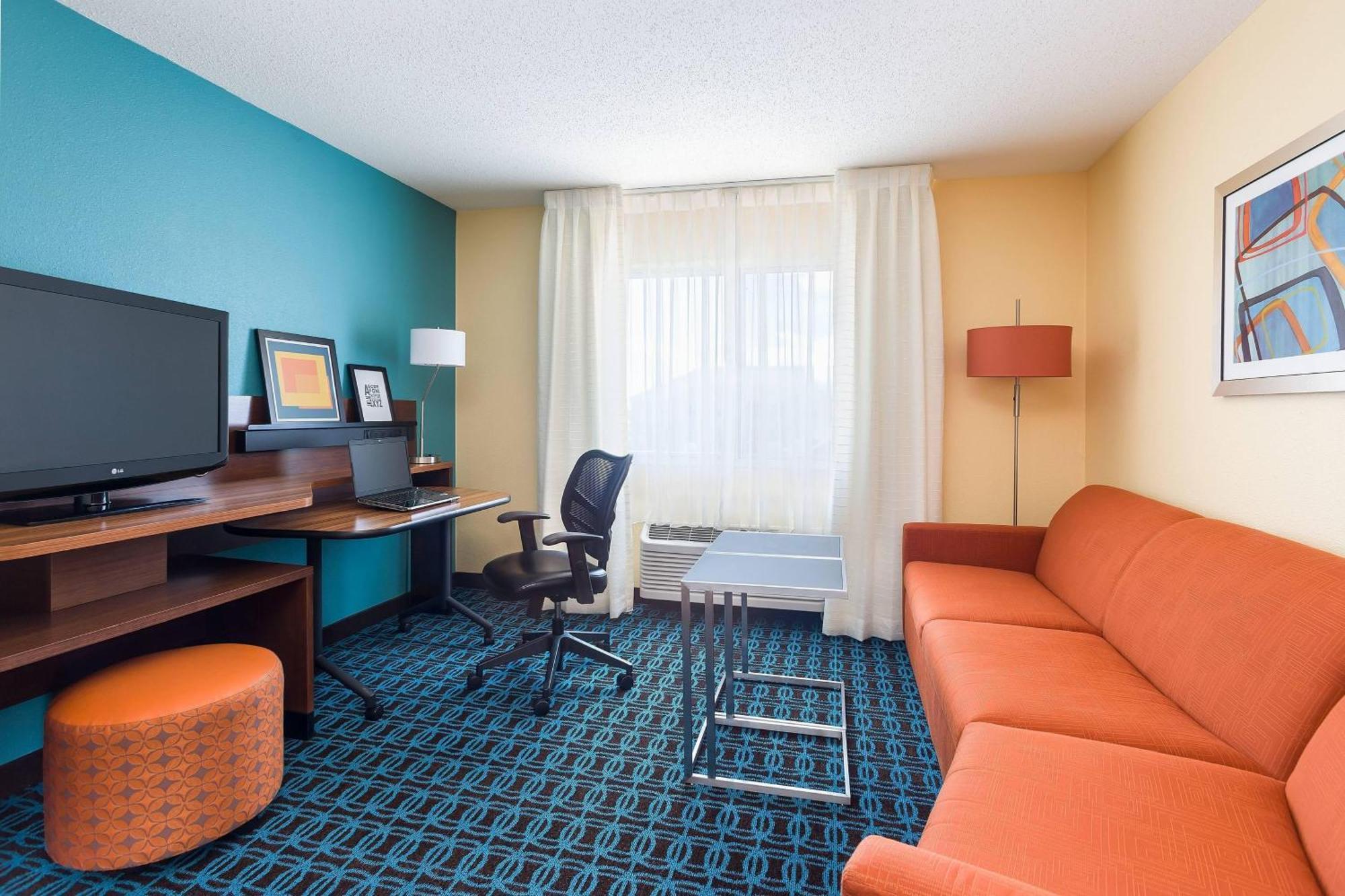 Fairfield Inn & Suites Гранд-Рапидс Экстерьер фото