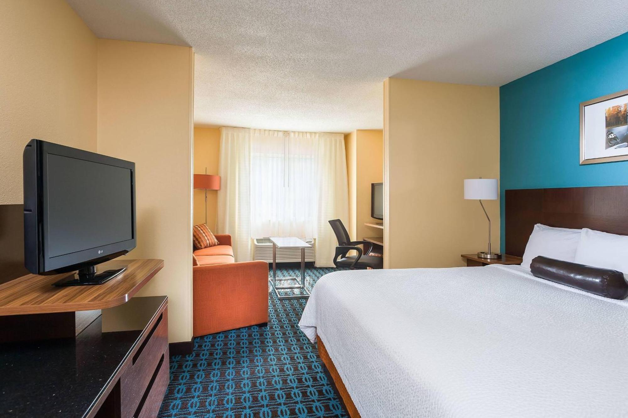 Fairfield Inn & Suites Гранд-Рапидс Экстерьер фото